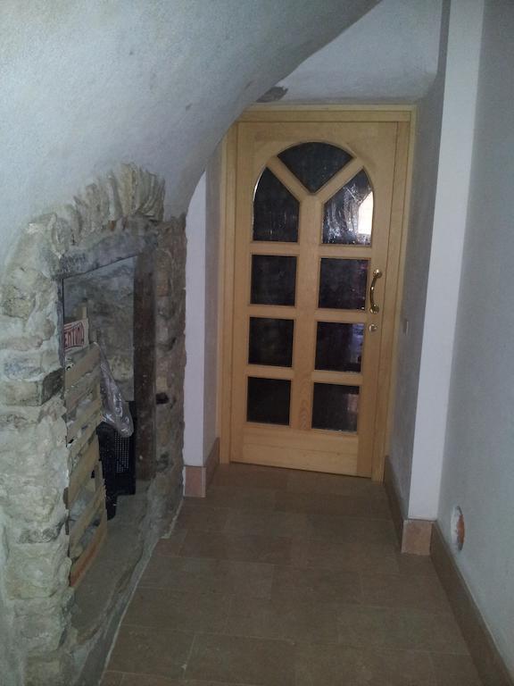 La Cort Di Nonna Rosa Bed & Breakfast Mori Exterior photo