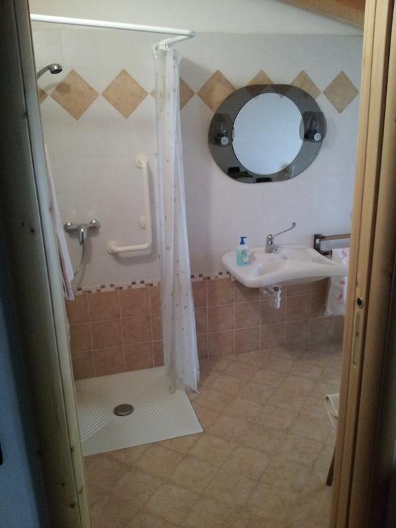 La Cort Di Nonna Rosa Bed & Breakfast Mori Room photo